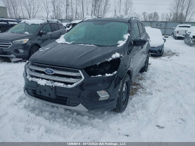 1FMCU0GD2HUA55303 Ford Escape