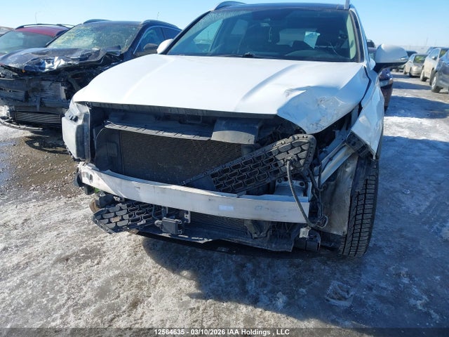 Продажа на аукционе авто 2023 Hyundai Santa Fe Sel Premium, vin: 5NMS3DAJ1PH488142, номер лота: 12564635