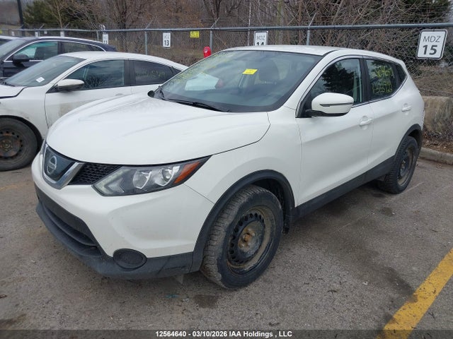 JN1BJ1CR9KW333922 Nissan Qashqai S/sl/sv