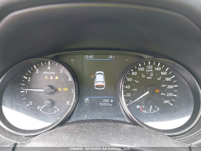 JN1BJ1CR9KW333922 Nissan Qashqai S/sl/sv