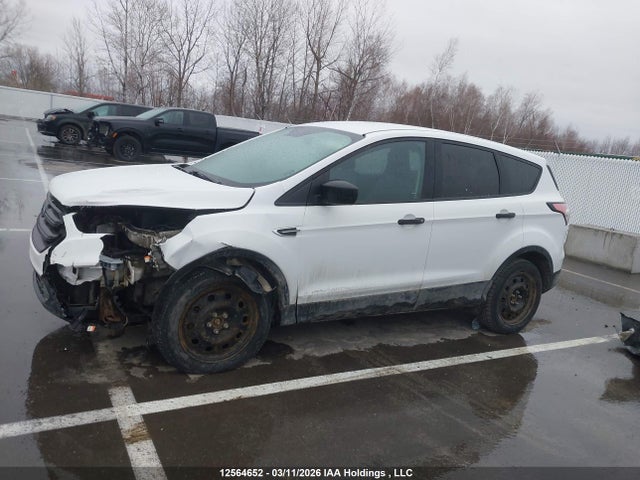 12564652 :رقم المزاد ، 1FMCU0F72JUB00130 vin ، 2018 Ford Escape مزاد بيع