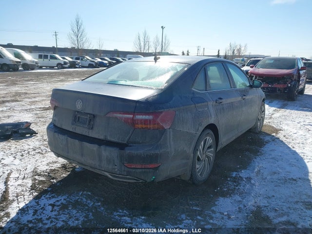 3VWG57BU3KM025108 Volkswagen Jetta 1.4 Tsi Execline