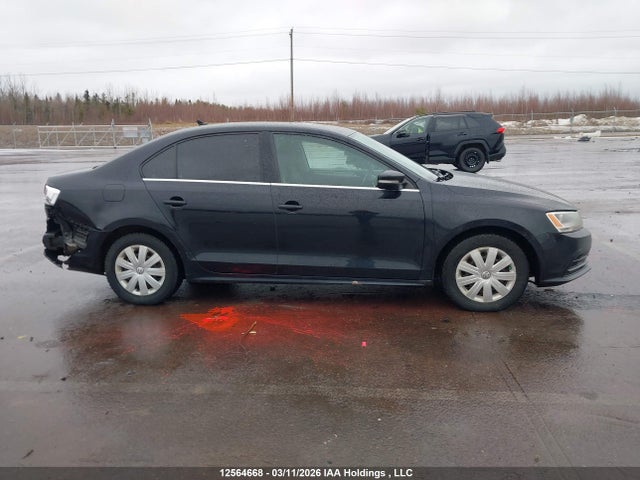 3VWB07AJXFM292302 Volkswagen Jetta 1.8 Tsi Comfortline/1.8 Tsi Trendline+