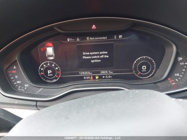 WA1FNAFY3J2200000 Audi Q5 2.0t Technik