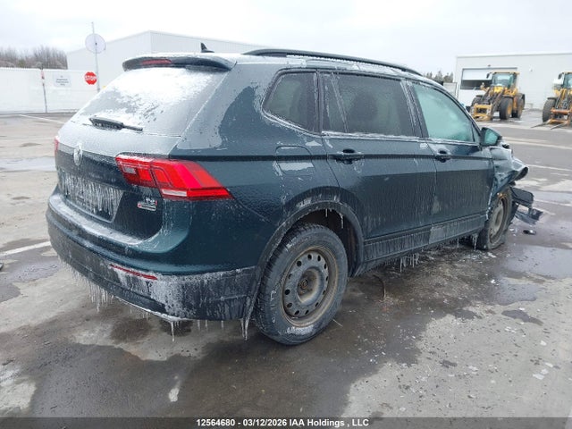 12564680 :رقم المزاد ، 3VV0B7AX7JM165462 vin ، 2018 Volkswagen Tiguan Trendline مزاد بيع