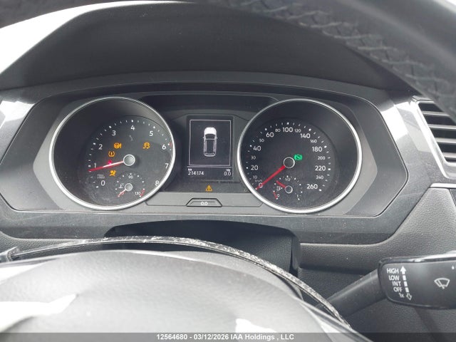 12564680 :رقم المزاد ، 3VV0B7AX7JM165462 vin ، 2018 Volkswagen Tiguan Trendline مزاد بيع