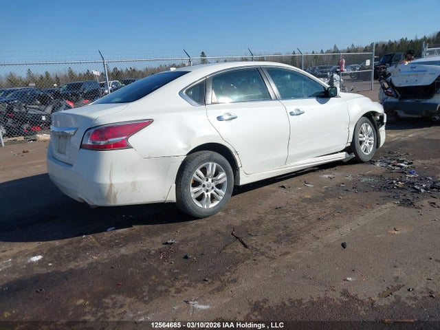 Продажа на аукционе авто 2014 Nissan Altima 2.5/s/sv/sl, vin: 1N4AL3AP4EN385099, номер лота: 12564685