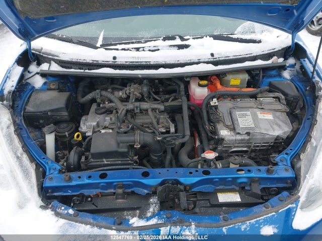 JTDKDTB39G1131602 Toyota Prius C Technology