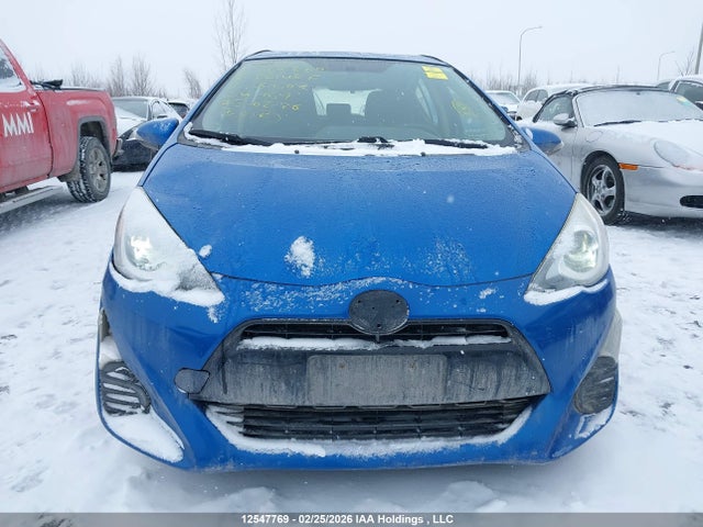 JTDKDTB39G1131602 Toyota Prius C Technology