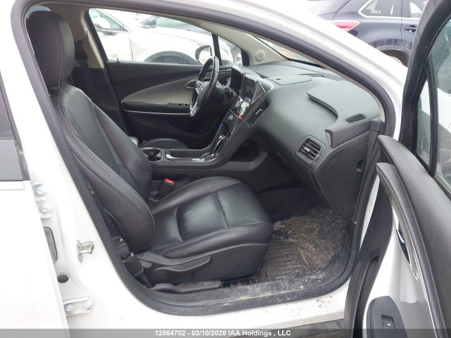 1G1RB6E47FU111557 Chevrolet Volt