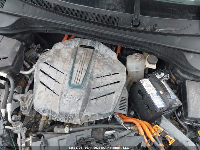 KNDCC3LG5M5104913 KIA NIRO EX