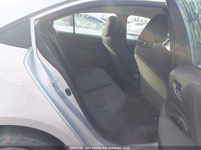 12564706 :رقم المزاد ، 5YFBPMBE4NP320682 vin ، 2022 Toyota Corolla Le/xle مزاد بيع