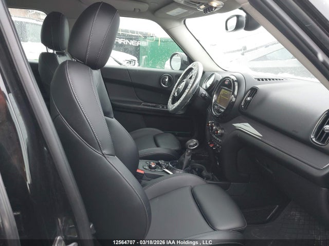 Mini Countryman Cooper 2017 WMZYV5C33H3C02030 Image 5