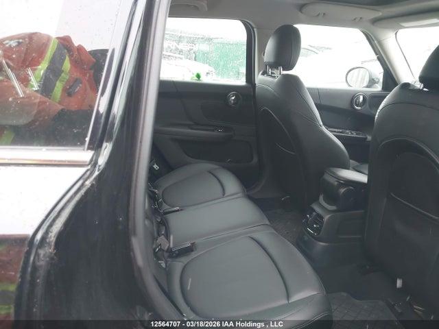 Mini Countryman Cooper 2017 WMZYV5C33H3C02030 Image 8