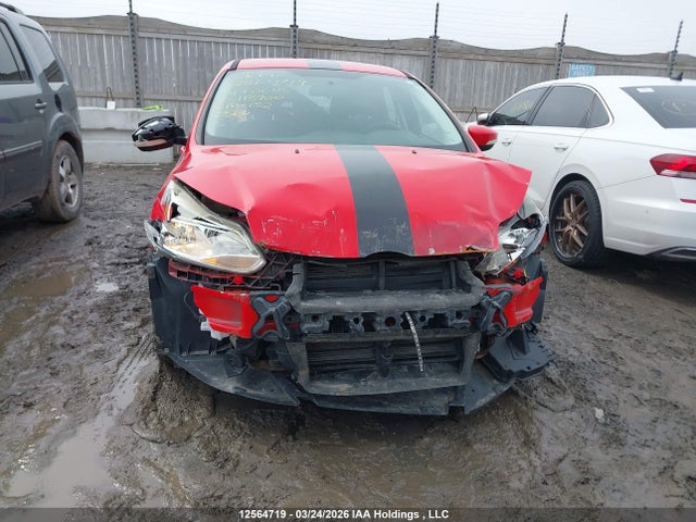 1FADP3K26EL113900 Ford FOCUS SE