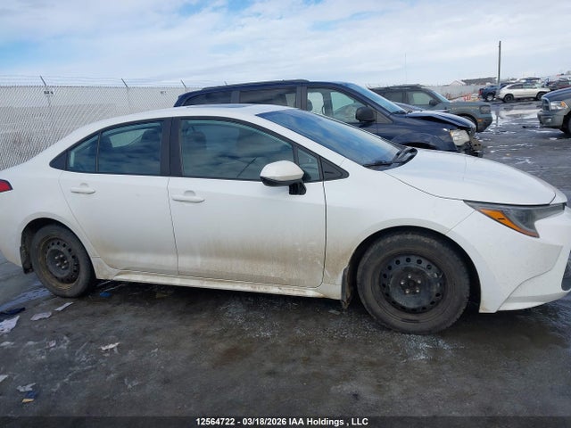12564722 :رقم المزاد ، 5YFBPMBE8MP147277 vin ، 2021 Toyota Corolla Le مزاد بيع
