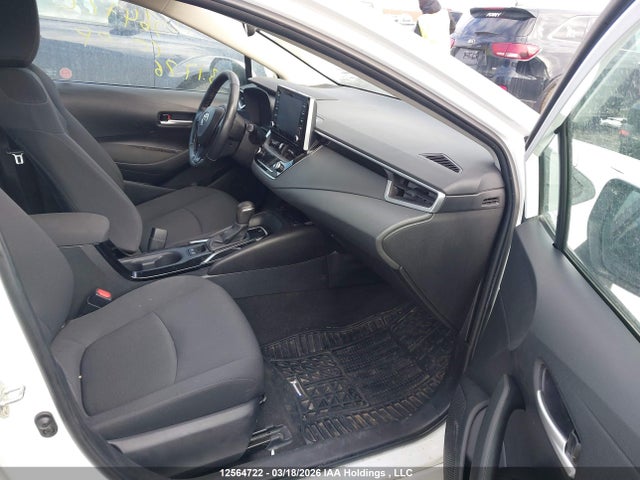 12564722 :رقم المزاد ، 5YFBPMBE8MP147277 vin ، 2021 Toyota Corolla Le مزاد بيع