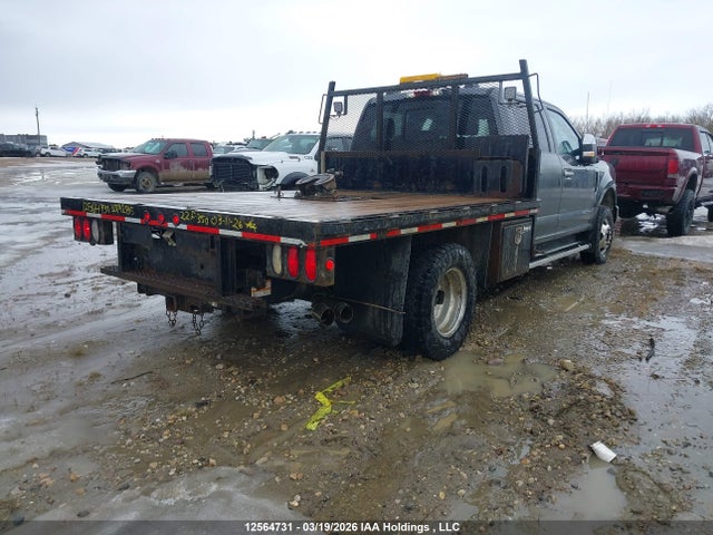 1FT8W3DT8NEF92815 Ford F350 Super Duty