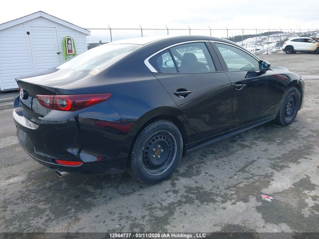 JM1BPACM6R1705532 Mazda Mazda3 Gs