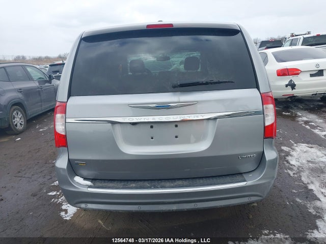 2C4RC1GG6FR738939 Chrysler Town &amp; Country