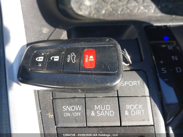 2T3R1RFV3RC397421 Toyota Rav4 Xle/xle Premium