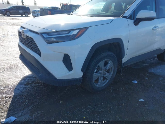 2T3R1RFV3RC397421 Toyota Rav4 Xle/xle Premium
