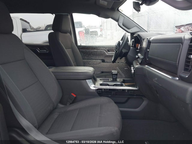 3GTUUCE84RG437952 GMC Sierra K1500 Elevation
