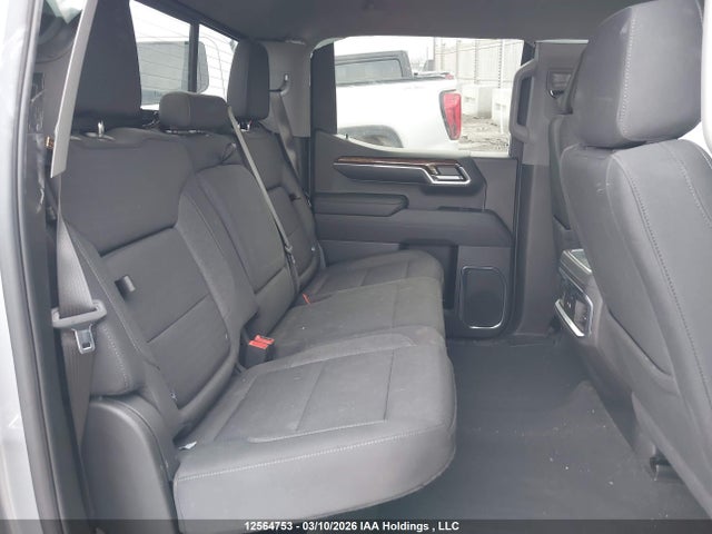3GTUUCE84RG437952 GMC Sierra K1500 Elevation