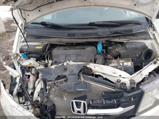 12564768 :رقم المزاد ، 5FNRL5H30EB505376 vin ، 2014 Honda Odyssey Se مزاد بيع