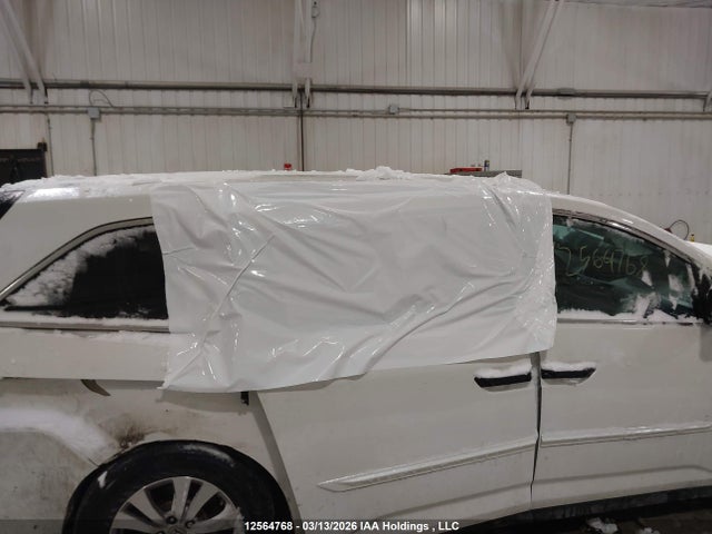 12564768 :رقم المزاد ، 5FNRL5H30EB505376 vin ، 2014 Honda Odyssey Se مزاد بيع