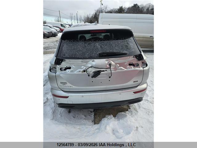 JA4J4TA89NZ605968 Mitsubishi Outlander Es