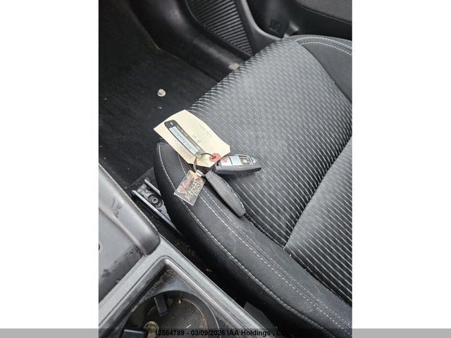 JA4J4TA89NZ605968 Mitsubishi Outlander Es
