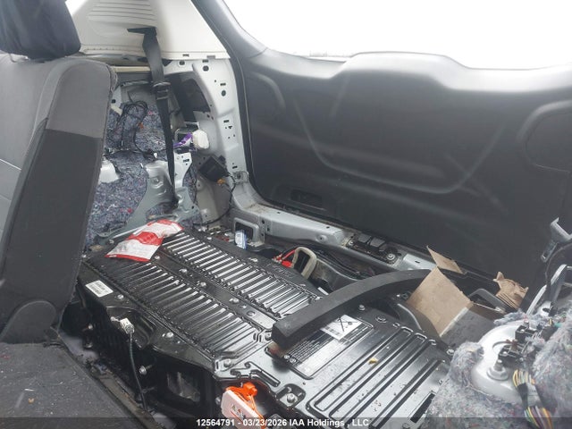 Aukcja sprzedaży 2015 Ford C-max Hybrid Se, vin: 1FADP5AU2FL104515, numer aukcji: 12564791