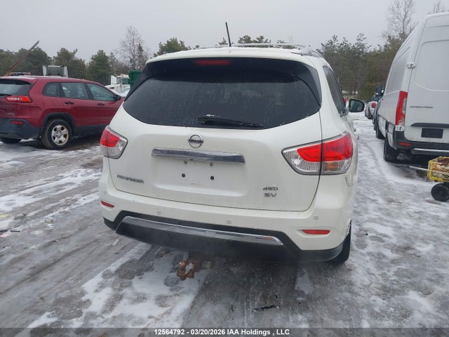 Продажа на аукционе авто 2015 Nissan Pathfinder Platinum/s/sl/sv, vin: 5N1AR2MM7FC643502, номер лота: 12564792