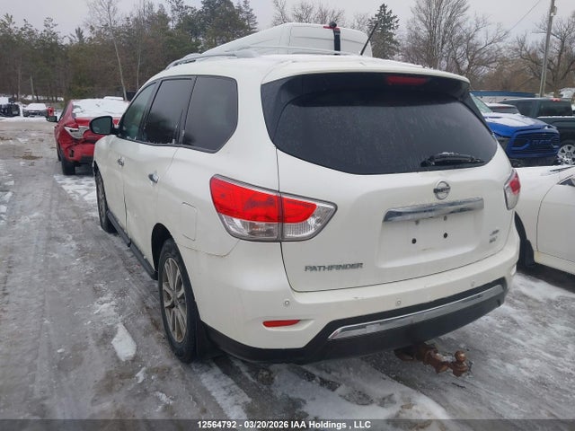 Продажа на аукционе авто 2015 Nissan Pathfinder Platinum/s/sl/sv, vin: 5N1AR2MM7FC643502, номер лота: 12564792