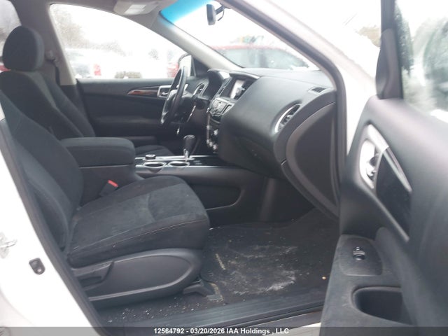 Продажа на аукционе авто 2015 Nissan Pathfinder Platinum/s/sl/sv, vin: 5N1AR2MM7FC643502, номер лота: 12564792