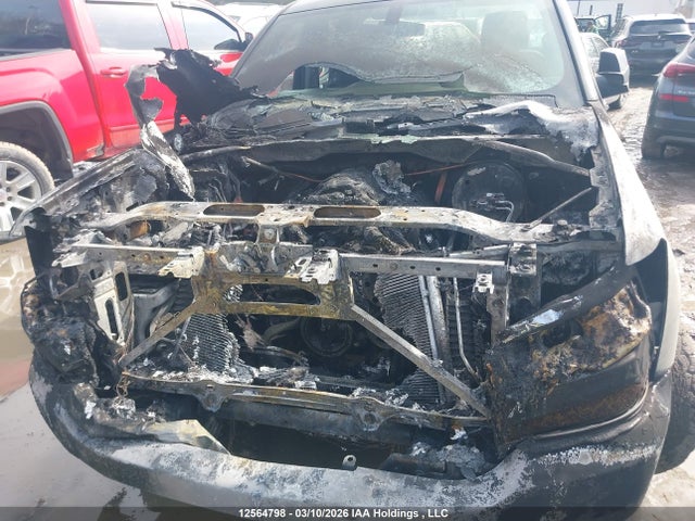 2GCRCNEC6K1118219 Chevrolet Silverado 1500