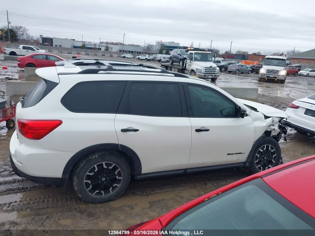 5N1DR2CMXLC578266 Nissan Pathfinder Sl