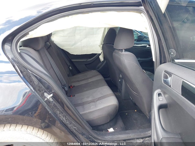 12564804 :رقم المزاد ، 3VWDB7AJ8HM394154 vin ، 2017 Volkswagen Jetta مزاد بيع