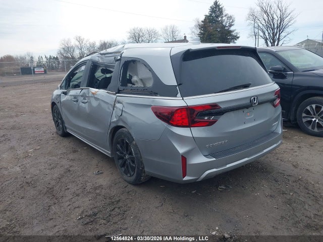 Honda Odyssey 2025 5FNRL6H72SB502838 Image 3