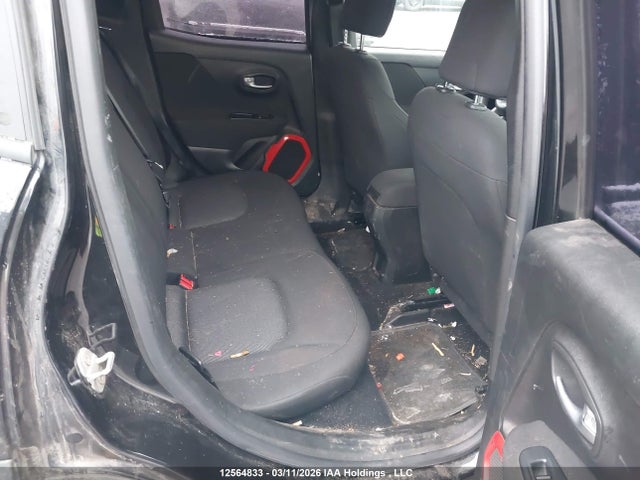 Продажа на аукционе авто 2015 Jeep Renegade Sport, vin: ZACCJAAT1FPC27029, номер лота: 12564833