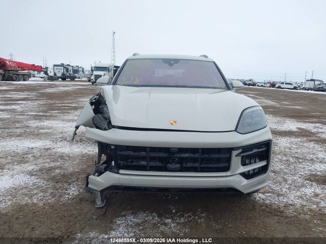 Porsche CAYENNE S 2024 WP1AL2AY9RDA32946 Image 13