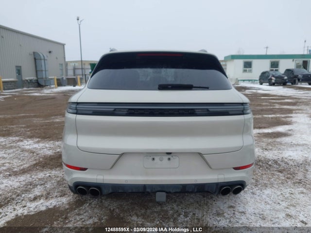 Porsche CAYENNE S 2024 WP1AL2AY9RDA32946 Image 17