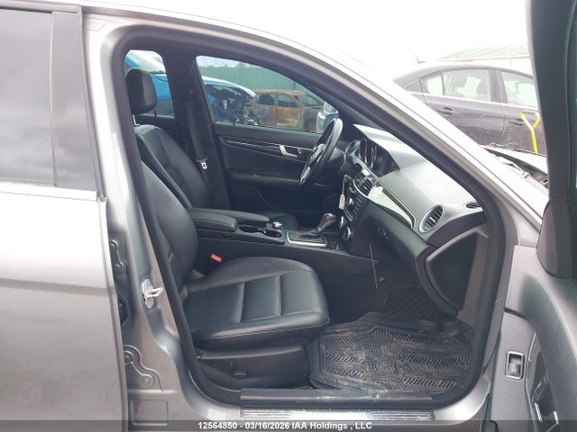 Продаж на аукціоні авто 2013 Mercedes-benz C 350 4matic, vin: WDDGF8JB8DA809361, номер лоту: 12564850