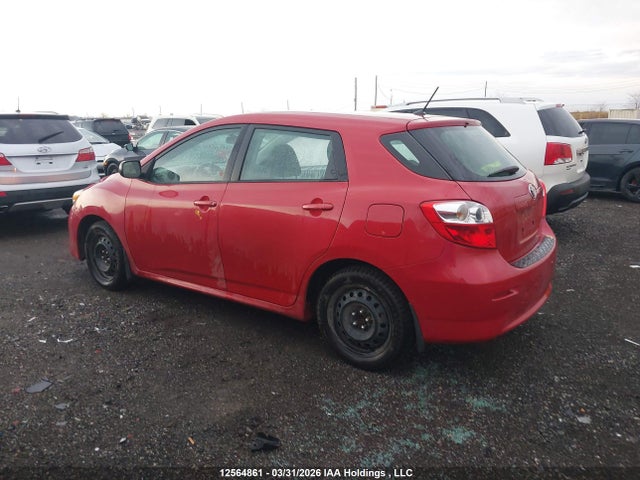 12564861 :رقم المزاد ، 2T1KU4EE9EC135077 vin ، 2014 Toyota Matrix مزاد بيع