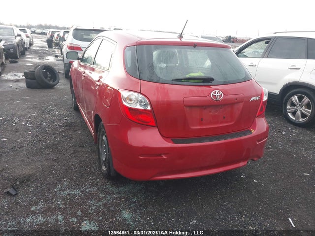 12564861 :رقم المزاد ، 2T1KU4EE9EC135077 vin ، 2014 Toyota Matrix مزاد بيع