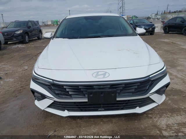 KMHLM4DG1SU083283 Hyundai Elantra Preferred