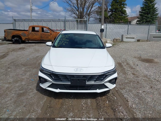 KMHLM4DG1SU083283 Hyundai Elantra Preferred