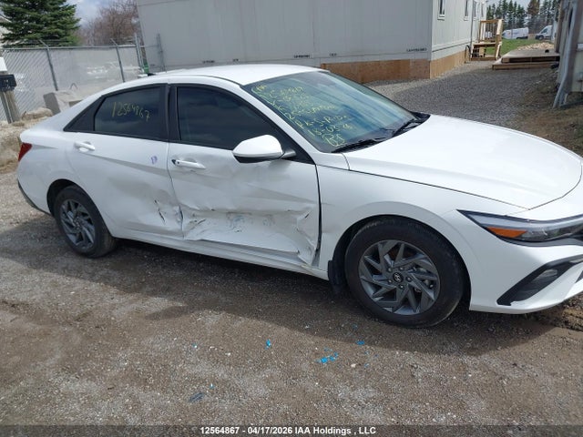 KMHLM4DG1SU083283 Hyundai Elantra Preferred