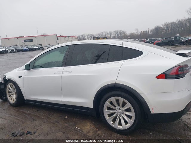 2020 Tesla Model X მანქანა იყიდება აუქციონზე, vin: 5YJXCDE23LF249471, აუქციონის ნომერი: 12564868